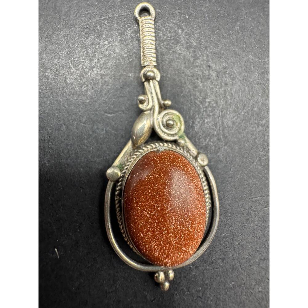 Golden Sunstone Gemstone Handmade Silver Tone Jewelry Oval Pendant 50mm